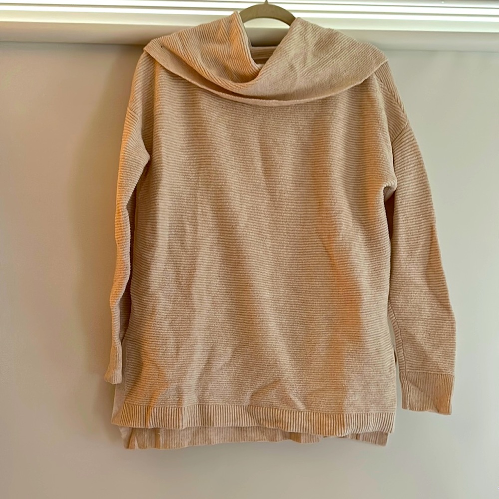 Like new cowl sweater